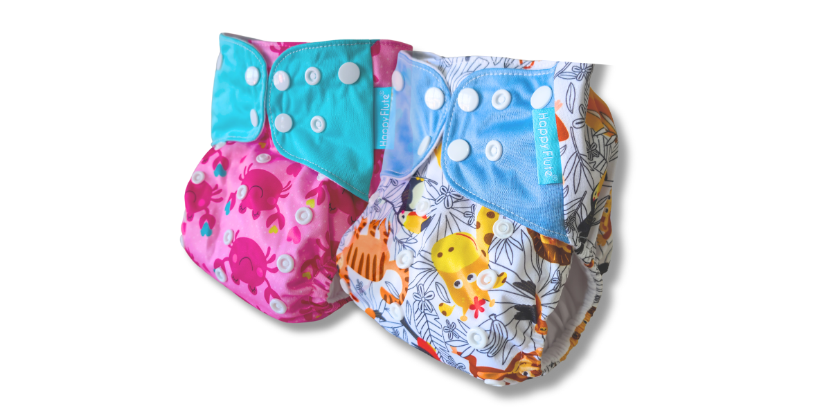 Fraldas ecológicas reutilizáveis em diferentes tamanhos e cores